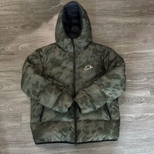 NIKE Sportswear Down Fill Camo Windrunner Shield Puffer Jacket XL